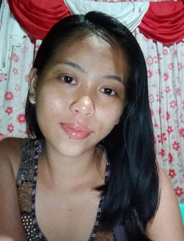 Or you prefer her? My sweet Reni. The smallest mouth, with the biggest lips. She's a speed sucker...five minutes and her mouth is full with your c**...Crystal is good...Iam great...but she is pure perfection...the real Davao Blowjob Queen... 