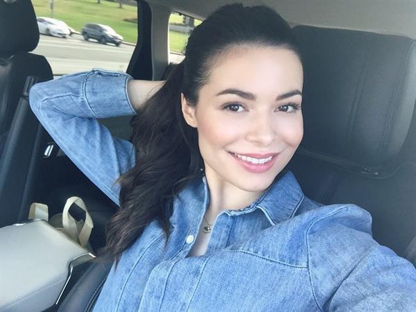 Miranda Cosgrove