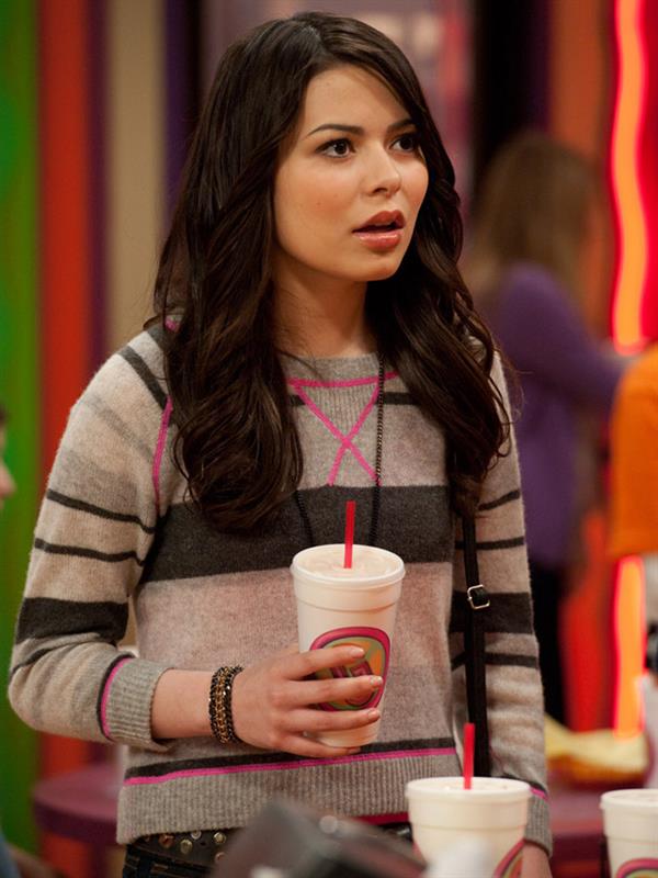 Miranda Cosgrove