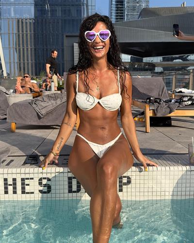 Nasanin Nuri in a bikini