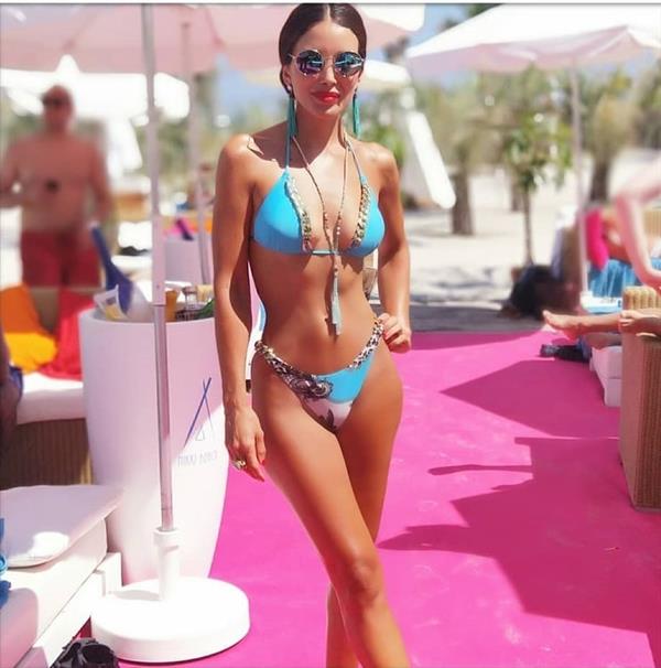 Sahar Biniaz in a bikini