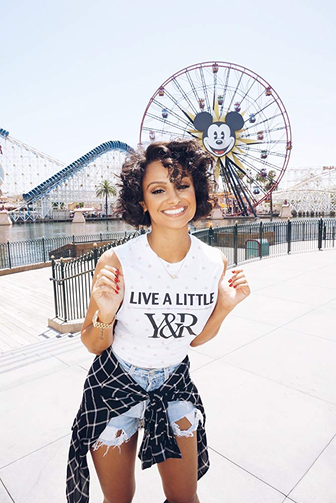 Nazanin Mandi