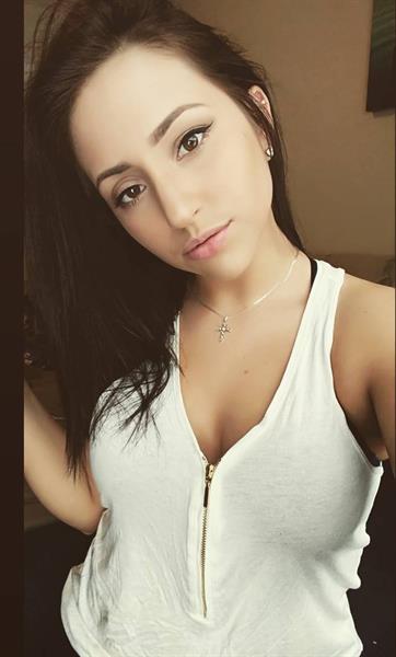 Justice taking a selfie