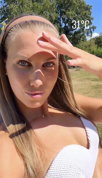 My Löfqvist taking a selfie