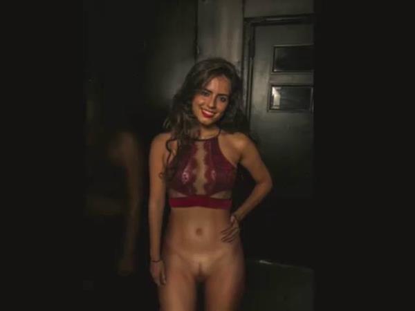 Sirena Nude Pics