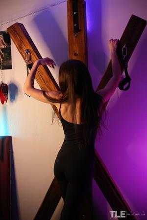 Viks Angel Nude Pictures Colorgasm 1