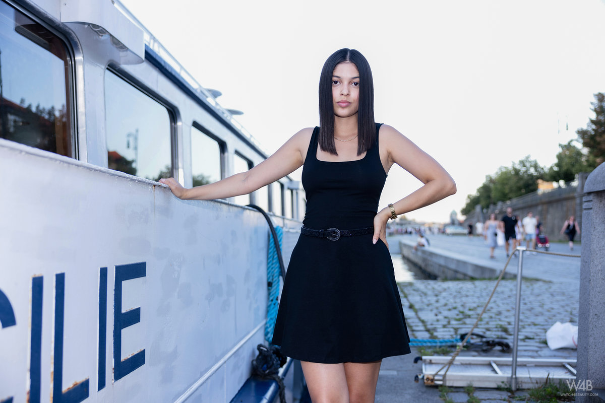 Gia Rosse: First Walk