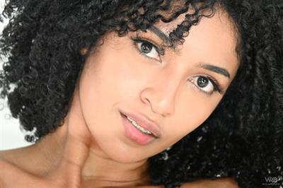 Naomi Schoop: CASTING Naomi Schoop