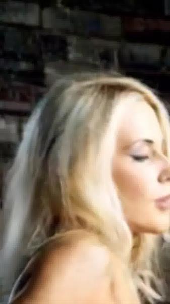 Unused photos of Claire Tully from Sun page 3