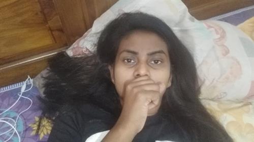 Wesa isuri showing her boobs and pussy she want big cocks