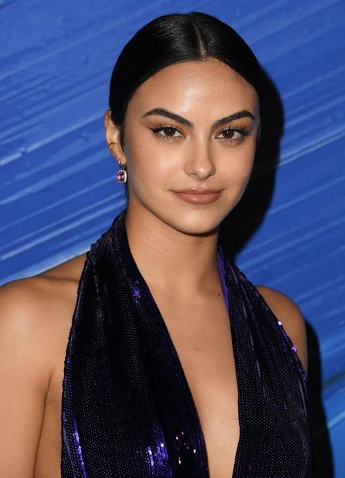 Camila Mendes
