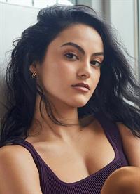 Camila Mendes