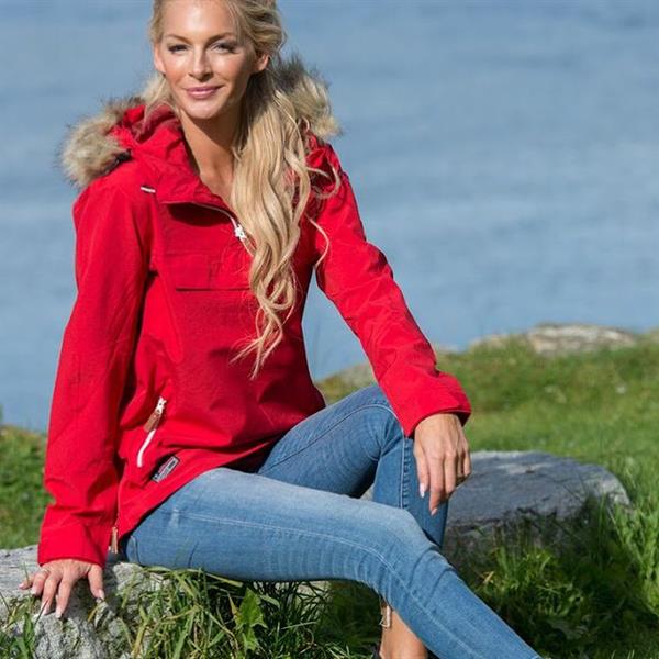 Kathrine Sørland