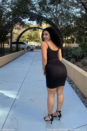 Victoria FTV Nude Pictures Dressy In Public