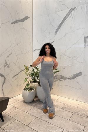 Victoria FTV Nude Pictures Dressy In Public