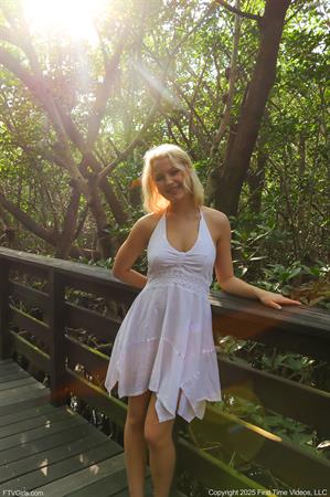 Milena FTV Nude Pictures Alligator Country