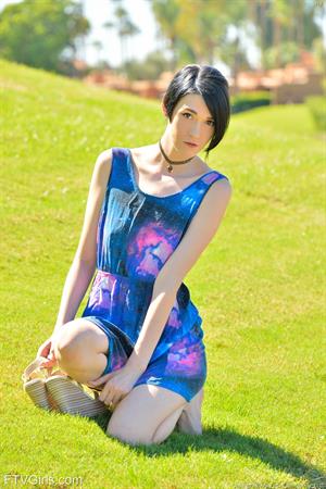 Ivy FTV Nude Pictures Starting In Public