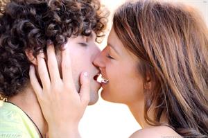 Gabby FTV Nude Pictures Gabby plays with her date