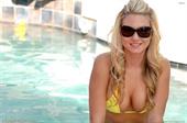 Alison Angel gets kinky in the pool