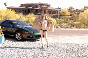 Fiona Luv shows off her sweet pussy lips