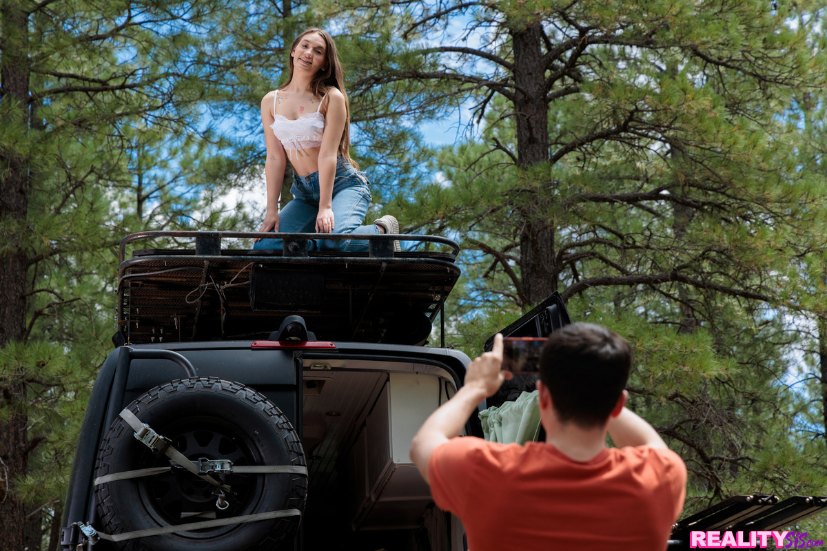 When horny Sera Ryder accidentally admits she is having wet dreams about her stepbro they decide to fuck it out