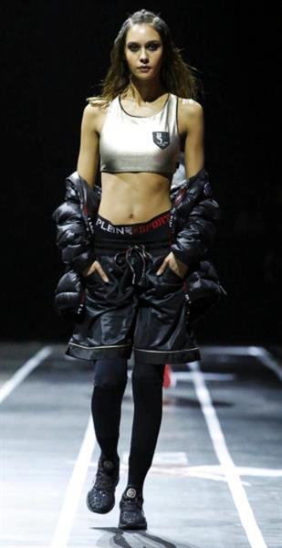 Anouchka Alsif, French model 

