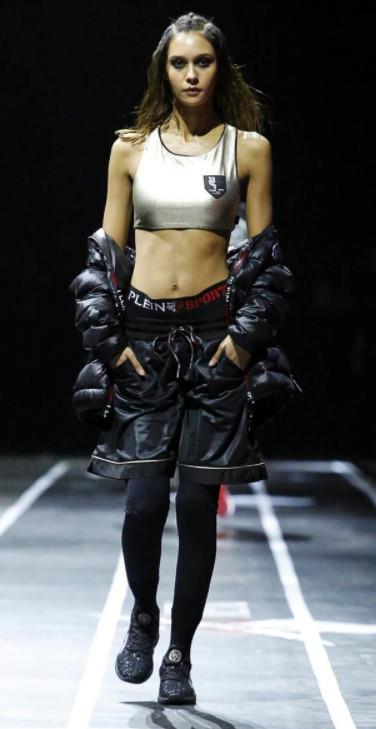 Anouchka Alsif, French model 

