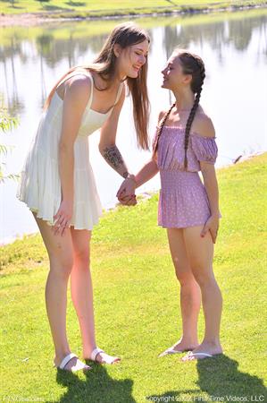 Mira-&-Olivia FTV Nude Pictures Feel The Connection