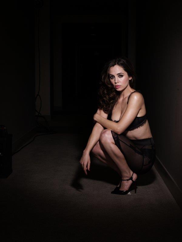 Eliza Dushku in lingerie