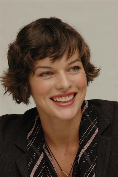 Milla Jovovich - Yoram Kahana Portraits 2006 