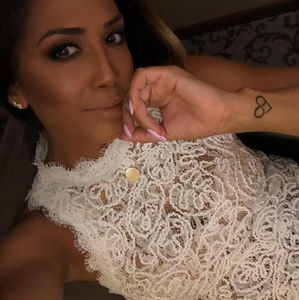 Latricia Solano taking a selfie