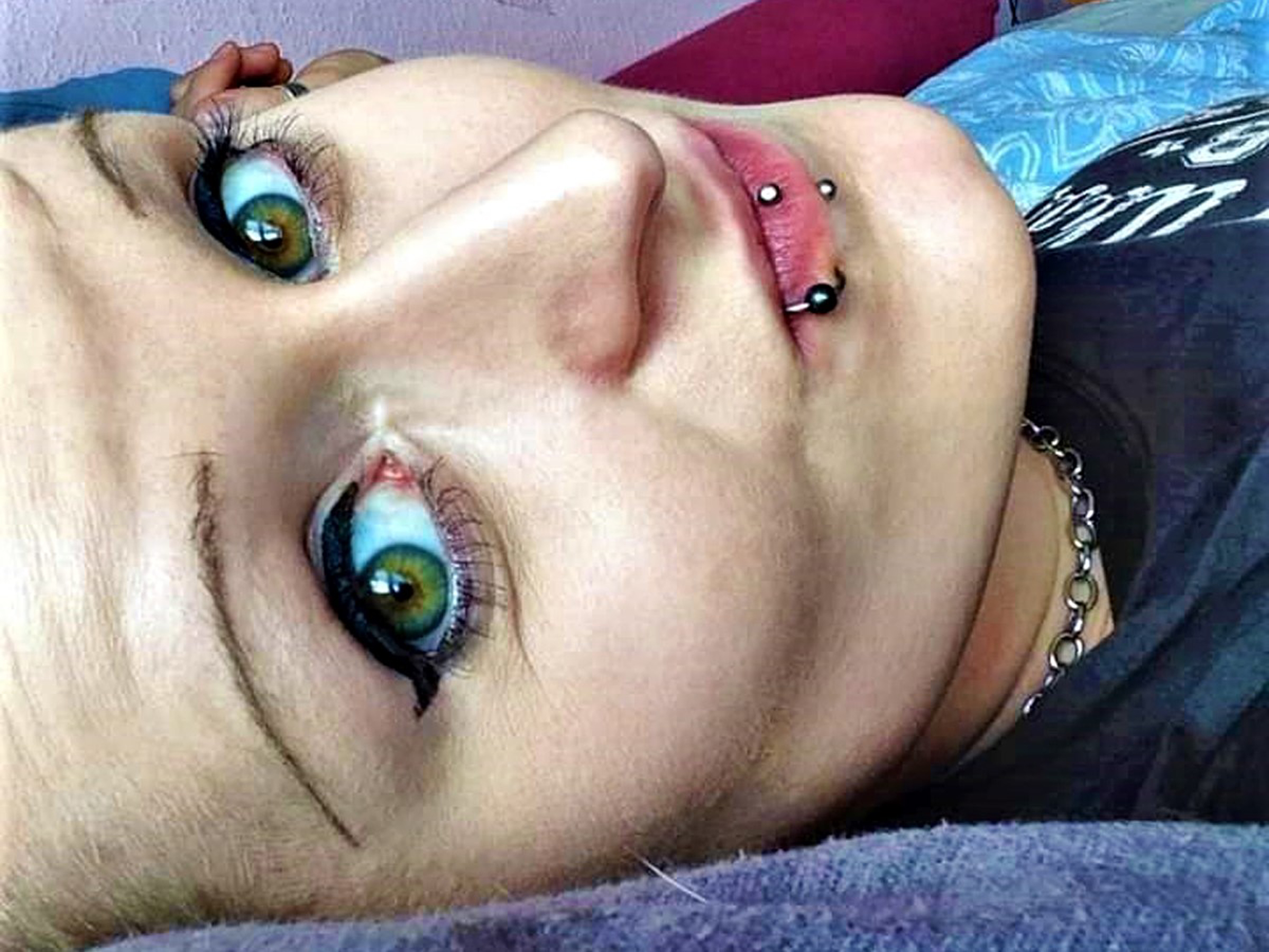 Flittchen Sindy
Dicklinde *OFFICIAL*@fatherfucker666