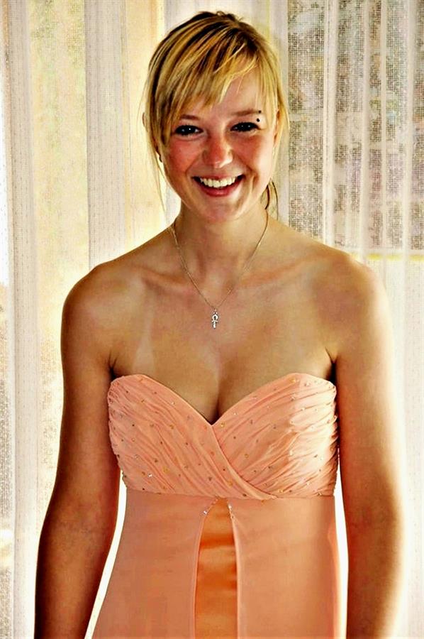 Model Tina Abel
geb. am 
12.05.1987 
in Erfurt
Photographed 28.Juli 2013 
Model Tina has wonderful medium tits and a smooth shaved cunt
Photographed 28.Juli 2013  By Dirk Waldi Waldhauer