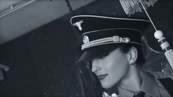 Queen Eugenia brutally fucked by BBC in her ass