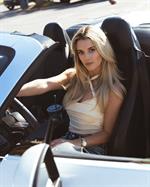 Lindsay Brewer
