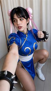 Chun-li cosplay 