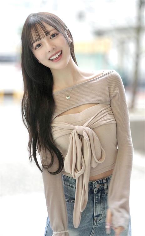 Akari Yura
