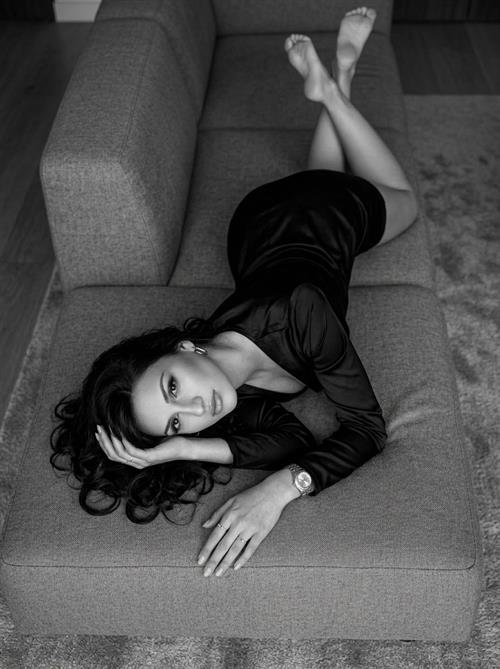 It`s a awesome BW Indoor Shooting