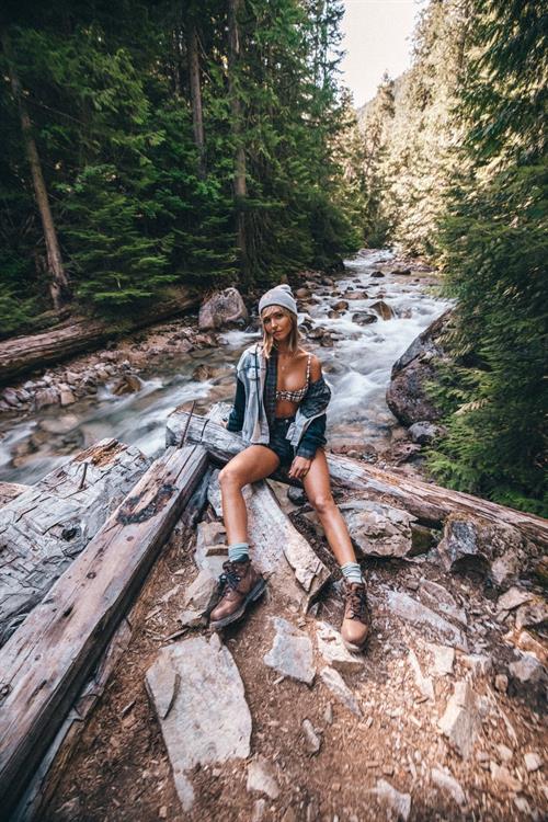 Rachel Cook Pictures The great outdoors