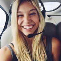 Alexis Ren taking a selfie