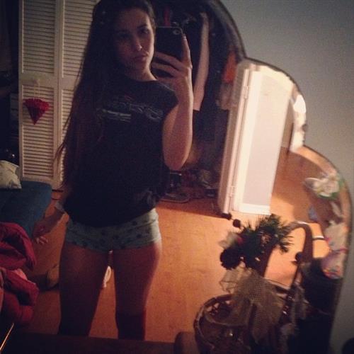 Angie Varona taking a selfie