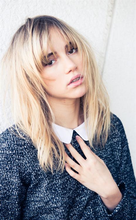 Suki Waterhouse