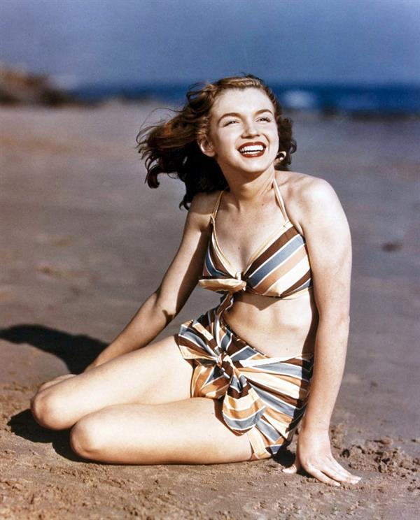 Marilyn Monroe in a bikini