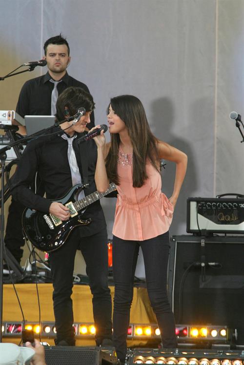 Selena Gomez Pictures Selena Gomez performs at the Good Morning America GMA Summer Concert Series in New York City on June 17, 2011
