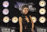 Selena Gomez 2011 MTV video music awards on August 28, 2011