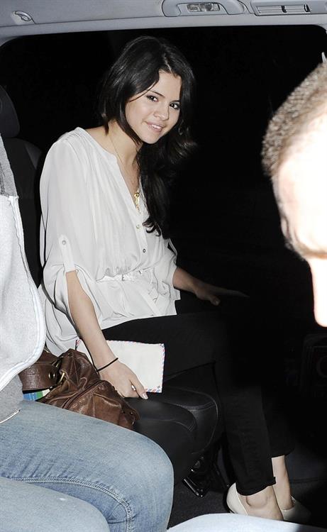 Selena Gomez arrives at BBC radio 1 in London on April 11, 2010