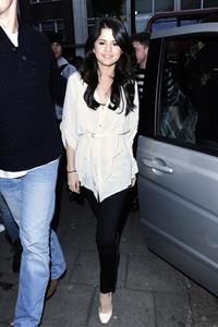 Selena Gomez arrives at BBC radio 1 in London on April 11, 2010