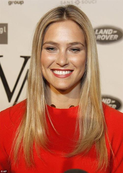 Bar Refaeli