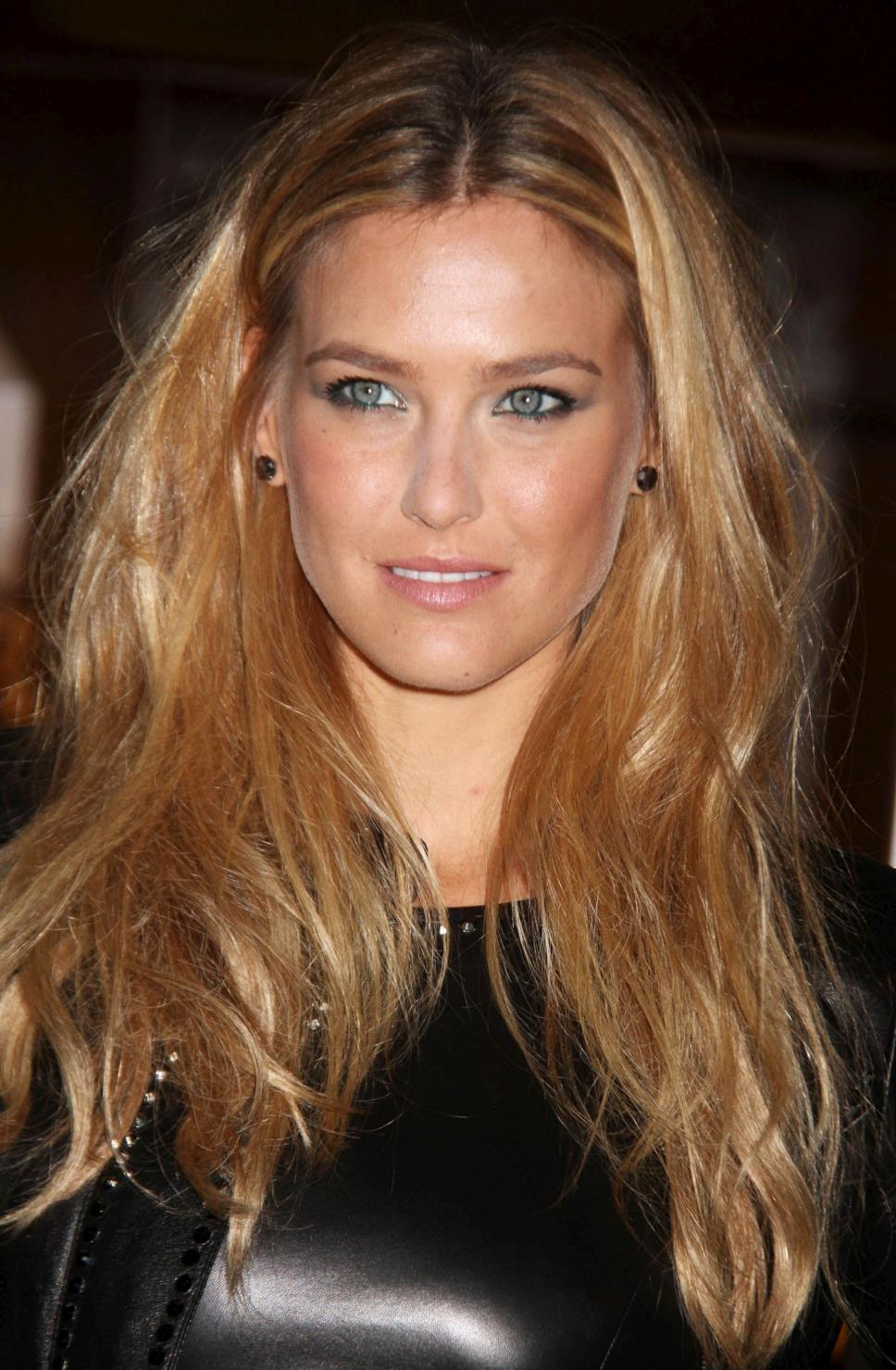 Bar Refaeli