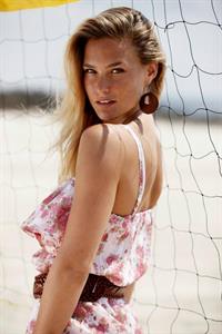Bar Refaeli Pictures Bar Refaeli